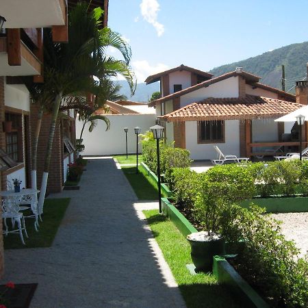 Litoral Norte - Caraguatatuba - Sobrado Com Piscina Em Condominio Fechado ภายนอก รูปภาพ